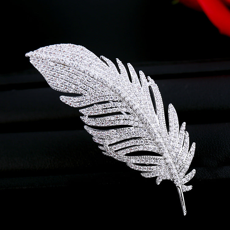 Women's Elegant Micro-inlaid White Zirconia Feather Brooch for Garments and Accessories - BELLADONNA