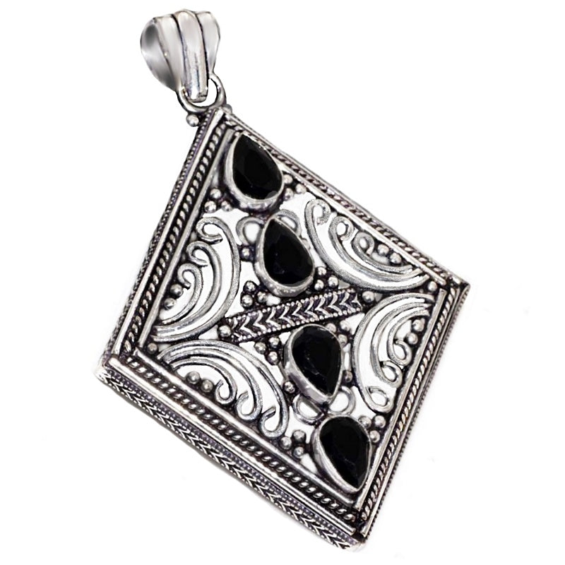 Handmade Black Onyx Gemstone Antique Style 925 Sterling Silver Pendant