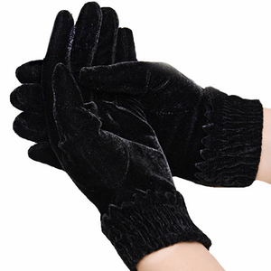 Glamorous Velvet Gloves For Any Occasion - BELLADONNA