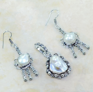 Natural Biwa Pearl. 925 Sterling Silver Pendant and Earrings Set