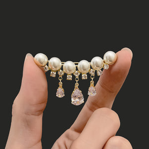 Elegant Women's Creamy White Pearl and White Zirconia Gold Plated Brooch - BELLADONNA