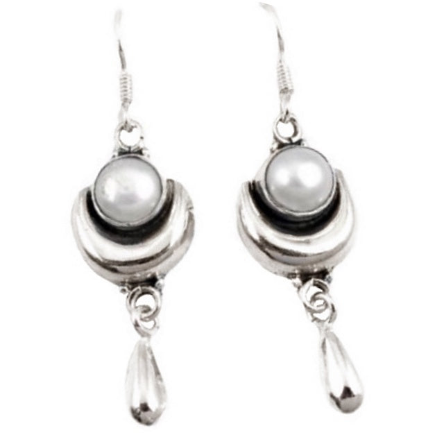Elegant 5.68 Cts Natural White Pearl , Solid .925 Sterling Silver Earrings - BELLADONNA