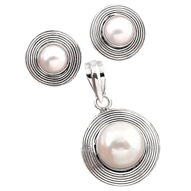 Gorgeous Natural White Pearl,  Solid .925 Sterling Silver Pendant & Earrings Set - BELLADONNA