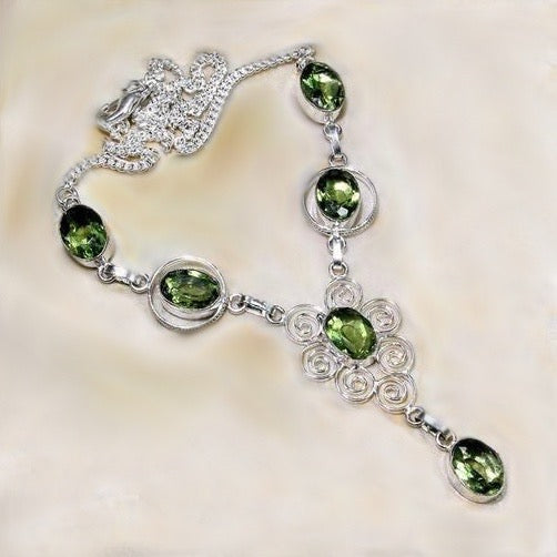 Green Amethyst Gemstone .925 Silver Necklace - BELLADONNA