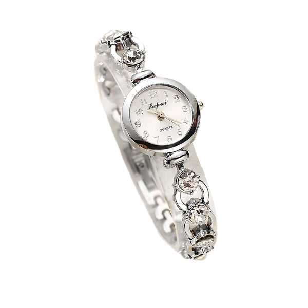 ETEVON Women's Quartz Silver Wrist Watch with India | Ubuy