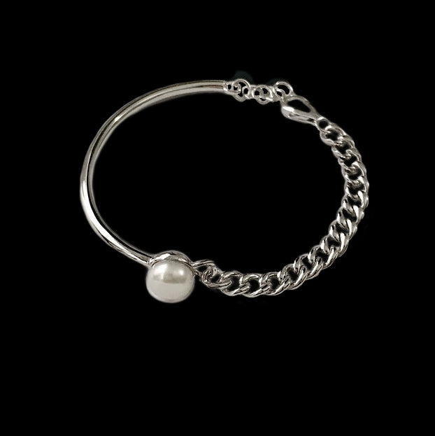 Asymmetrical White Pearl in .Solid 925 Sterling Silver, White Gold Bracelet - BELLADONNA