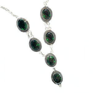Handmade Emerald Quartz Oval Gemstone 925 Silver Necklace - BELLADONNA