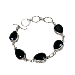 Handmade Natural Black Onyx Pears Gemstone .925 Silver Bracelet - BELLADONNA