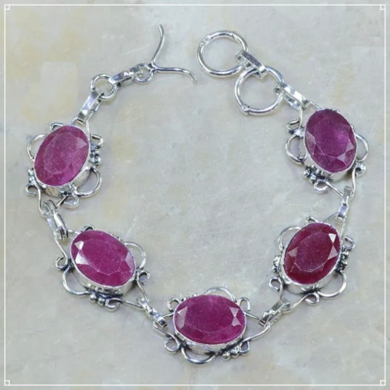 Indian Cherry Red Ruby .925 Silver Bracelet - BELLADONNA