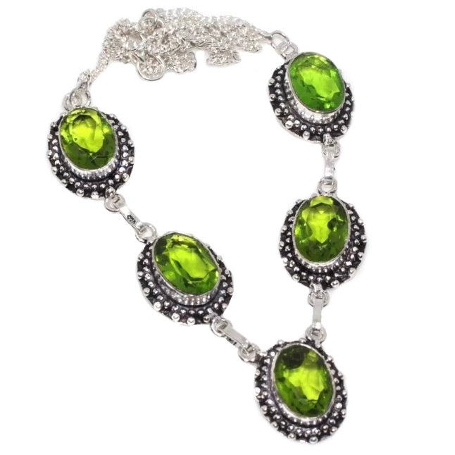 Antique Style Faceted Peridot Gemstone .925 Silver Necklace - BELLADONNA