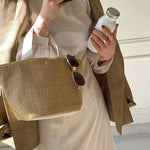 Women's Beach Portable Straw Bag Medium - BELLADONNA